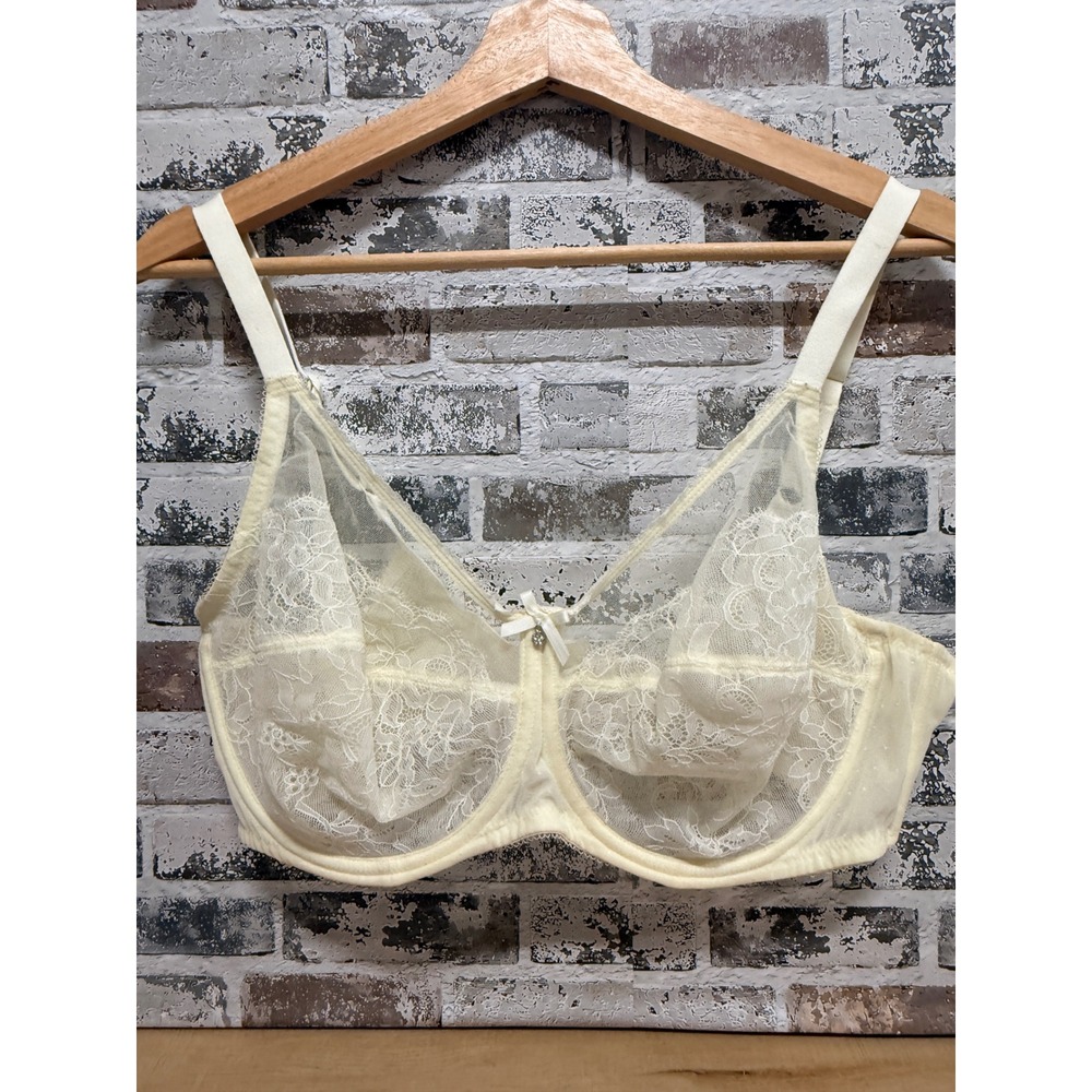 Wacoal Underwire Bra Women 40DD Cream Lace Sheer Unlined 855186